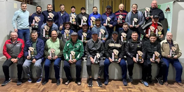 Westfália conhece os campeões do 9º Campeonato Municipal de Canastra