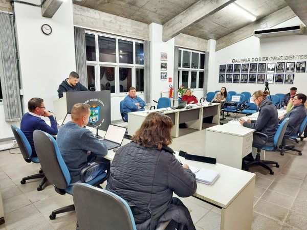 Legislativo aprova recursos para agricultura, obras e assistência social