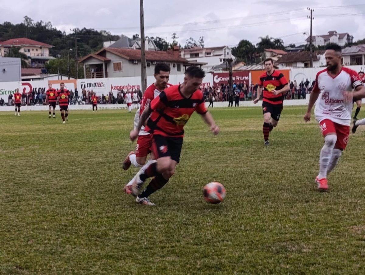 Canabarrense e Flamengo decidem o Intermunicipal a partir de domingo