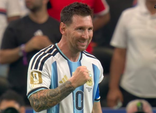 Messi se torna o maior artilheiro da história das Copas