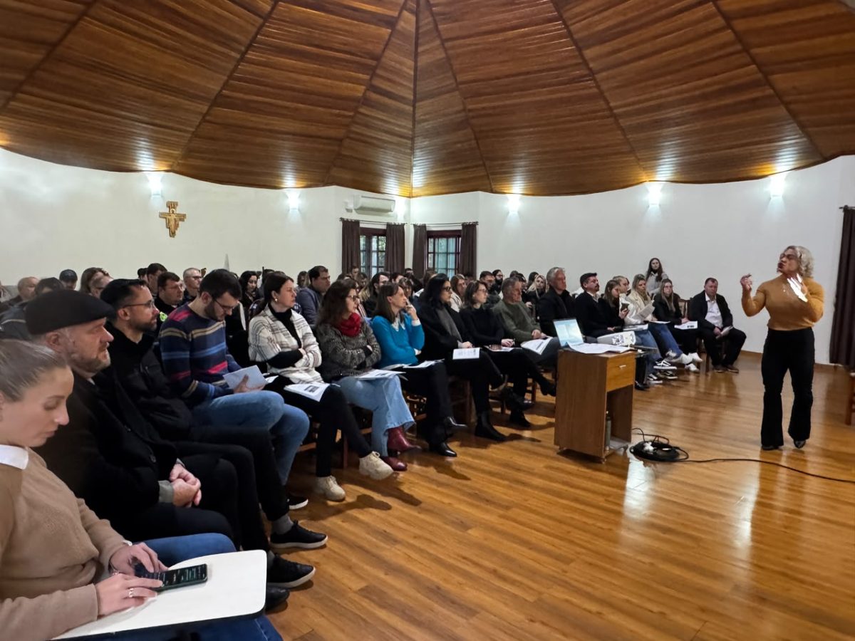 AMSOL debate contratos públicos, saúde regional e Defesa Civil