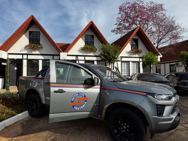 Teutônia adquire caminhonete 4×4 para a Defesa Civil