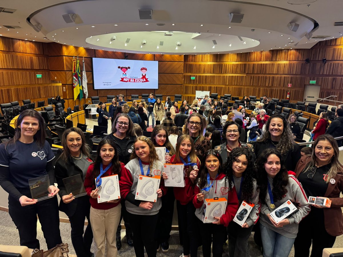 Teutônia conquista primeiro e segundo lugares na etapa estadual do Prêmio MPT na Escola