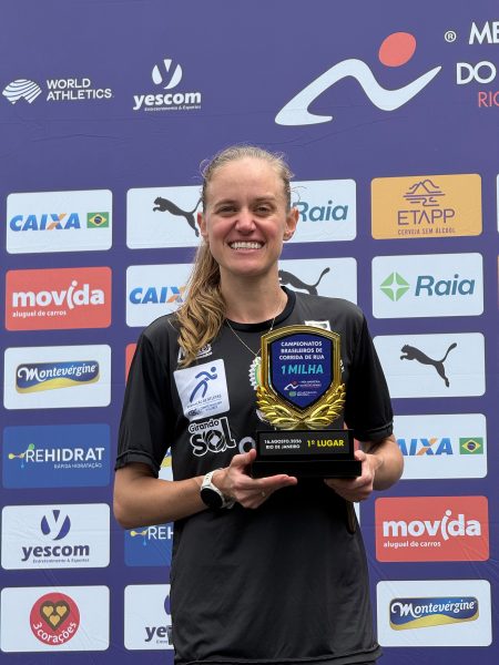 Jaque Weber é campeã brasileira da Milha de Rua e garante vaga para Mundial