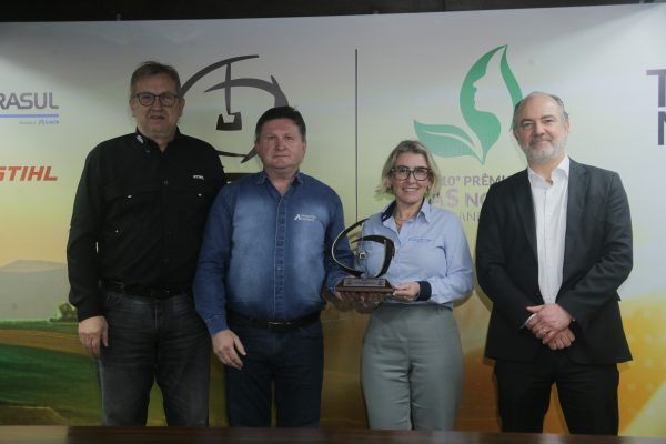 American Nutrients recebe prêmio da Federasul durante a 49ª Expointer