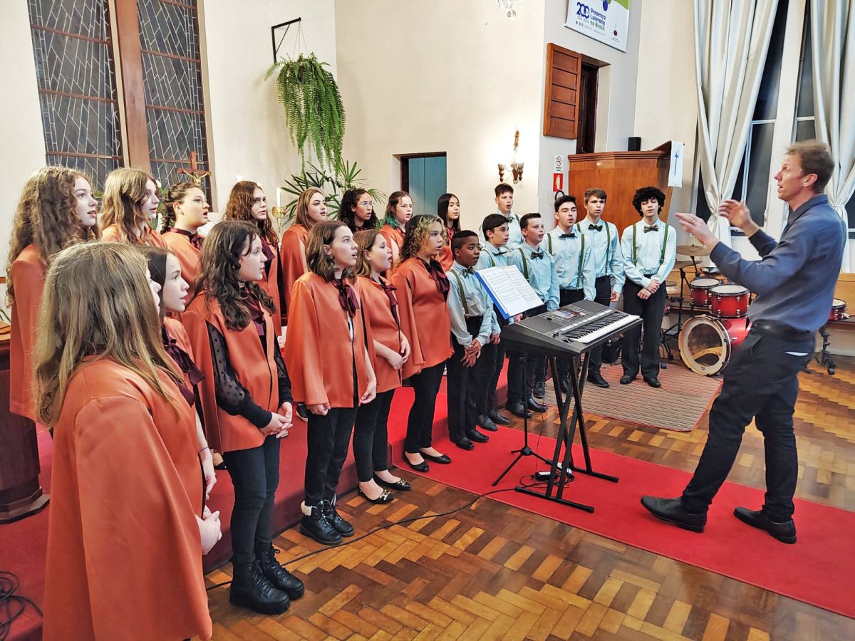 Canta Rio Grande une tradição, coral e música gaúcha