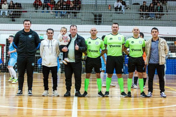 Abertão de Futsal reúne mais de 500 atletas em Fazenda Vilanova