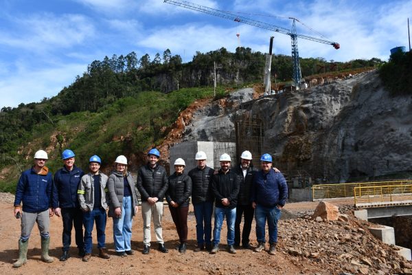Hidrelétrica Vale do Leite chega a 53% de execução