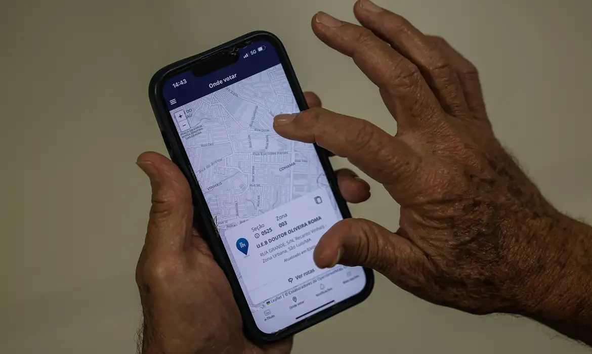 Aplicativo pode ser baixado gratuitamente tanto para Android quanto IOS. Crédito: Joédson Alves/Agência Brasil