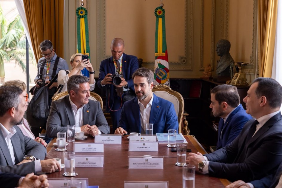 Reunião ocorreu no Palácio Piratini, nessa sexta-feira, 9