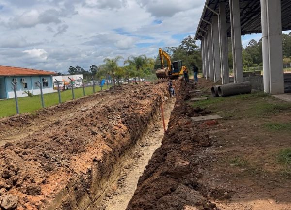 Paverama realiza obras de drenagem no Morro Bonito