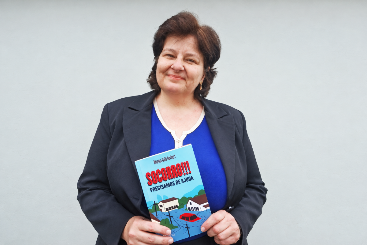 Livro, que é o terceiro da escritora westfaliana, conta com 106 páginas. Foto: Divulgação
