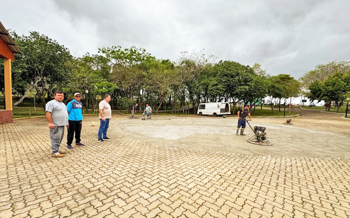 Shows e sorteio marcam  aniversário de Fazenda Vilanova