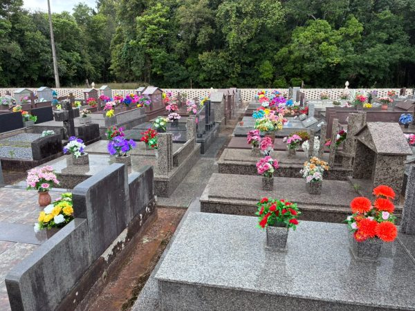 Missas e cultos reverenciam as memórias dos falecidos