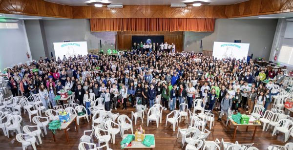 Sicredi reúne mais de 700 estudantes e educadores em Teutônia